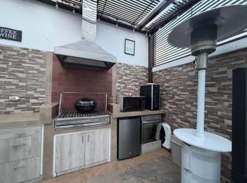 Casa de 3 habitaciones, Quito · Casa de Venta Urbanización El Condado, Cuenta con Seguridad y Amplios Parques