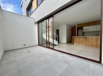 AREA SOCIAL  CON ACCESO A PATIO  PRIVADO · Loft en Venta por Estrenar - Sector Quito Tenis