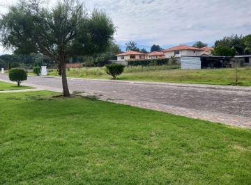 Terreno / Lote · 694m² · Tterreno de Venta en Tumbaco