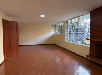 Casa de 7 habitaciones, Quito · Casa Arriendo Para Empresas, Casa Comercial