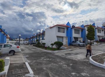 Casa de 3 habitaciones, Quito · Amagasí del Inca, Linda Casa Luminosa $85.000