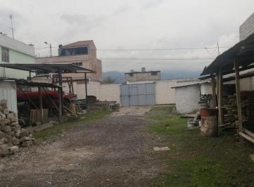 Bodega-Galpón · 364m² · 10 Estacionamientos · Bodega Amplia en Venta. Sector Sur de Ambato