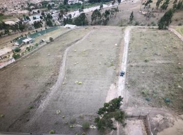 Terreno / Lote · 1760m² · Terreno en Venta en Santa Rosa. Zona Industrial.