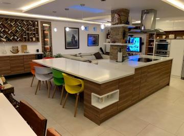 Casa · 350ha · 3 Habitaciones · 2 Estacionamientos · Hermosa Casa con Vista y Terreno, Dentro de Urb. Privada, Sector Tanda.