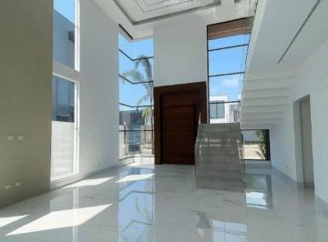 Casa de 4 habitaciones, Guayaquil · Alquiler - Casa de Estreno con Piscina, Doble Altura y Acabados de Lujo en Isla Mocolí (Wy)