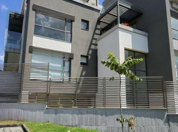 Departamento de 1 habitación, Quito · Preciosa Suite de Venta con Jardin en La Primavera