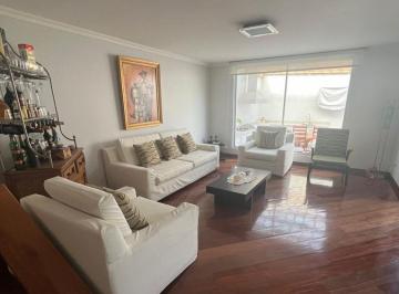 Casa de 4 habitaciones, Quito · Venta Casa en Conjunto 226 m, 4 Habitaciones, 2 Garages, Mas 1 Suite, Sector El Einstein, Carcelen