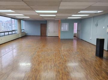 Oficina comercial , Quito · La Carolina, Arriendo Oficina Comercial 240 m² Piso Alto, Varios Ambientes, Excelente Ubicación.