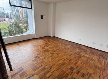 Local comercial , Quito · Arriendo Local Comercial en Tercer Piso Sector Republica del Salvador