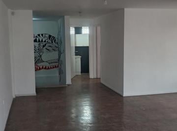 Local comercial · 236m² · 3 Estacionamientos · Rento Local - Sector Axxis