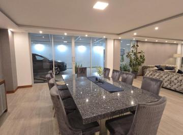 Departamento · 450m² · 3 Habitaciones · 6 Estacionamientos · Departamento en Renta