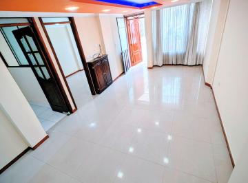 Casa de 4 habitaciones, Quito · Venta Llano Grande Casa de Cuatro Dorm. Tres Plantas