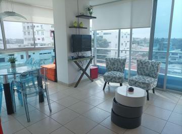 Departamento de 2 habitaciones, Salinas · Malecón Salinas, Vendo Departamento 2 Dorm., Edificio con Recepción Guardia, Piscina, Terraza