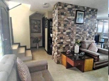 Casa de 3 habitaciones, Quito · Venta de Casa de Oportunidad en San Antonio de Pichincha