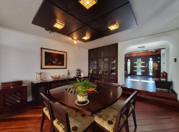 Casa de 4 habitaciones, Quito · Urbanización San Rafael - Venta 1009 m² Terreno 550 m² Construcción –
