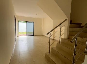 Casa de 3 habitaciones, Guayaquil · Bosques de La Costa Casa Esquinera en Venta