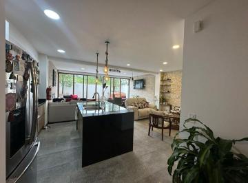 Departamento · 131m² · 2 Habitaciones · 2 Estacionamientos · Venta Departamento Cumbayá, Santa Lucía