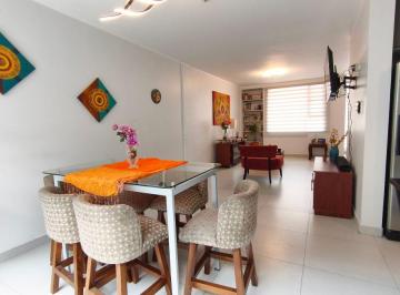 Casa de 3 habitaciones, Quito · Vendo Casa en Amagasi del Inca, 3 Dorm., Norte de Quito