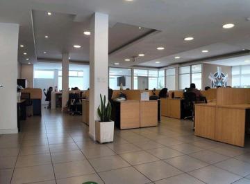 Edificio-Hotel-Fabrica de 6 habitaciones, Quito · C/ La Carolina, Edificio de 930 m² en Arriendo, Para Uso Comercial o de Oficinas