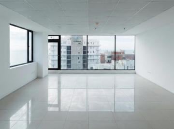 Oficina comercial · 74m² · Oficina en Centro de Manta