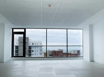 Oficina comercial · 70m² · Oficina en Centro de Manta