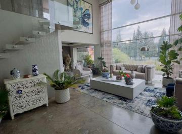 Casa de 4 habitaciones, Cuenca · Casa de Lujo en Renta– Sector Privilegiado, Cuenca