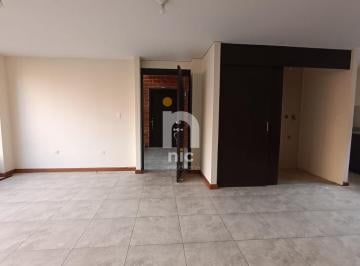 Departamento de 3 habitaciones, Cuenca · Departamento en Venta Urbanización Vista Al Río