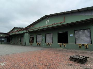Bodega-Galpón , Guayaquil · Alquiler Bodega en Complejo 3990 m² y Oficinas, Via a Daule - Guayaquil