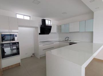 Departamento de 3 habitaciones, Quito · Hermoso Departamento de Renta o Venta en San Juan de Cumbaya