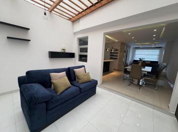 Casa de 3 habitaciones, Quito · Linda Casa en Venta 3 Dorm Marianitas de Calderon
