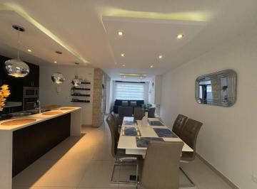 Casa de 3 habitaciones, Quito · Linda Casa en Venta 3 Dorm Marianitas de Calderon