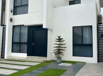Casa de 3 habitaciones, Guayaquil · Hermosa Casa en Punta Esmeralda - K. Estrella