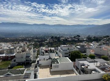 Departamento de 3 habitaciones, Quito · Sector Miravalle, Vendo Hermoso Departamento Dentro de Urbanización