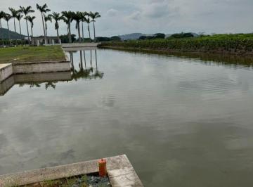 Terreno / Lote , Guayaquil · Parques de Batan Terreno Esquinero Al Canal y Al Area Verde