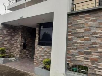 Departamento · 98m² · 3 Habitaciones · 1 Estacionamiento · Renta Departamento, Sector Calderón, Barrio San Camilo