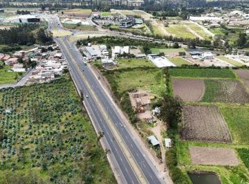 Terreno / Lote , Quito · Venta Terreno. 1 Ha Tababela. Excelente Oportunidad de Inversion.