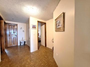 Casa · 440m² · 7 Habitaciones · 5 Estacionamientos · Casa Rentera de Venta