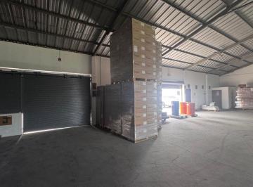 Local comercial , Quito · En Renta Galpon Sector Yaruqui