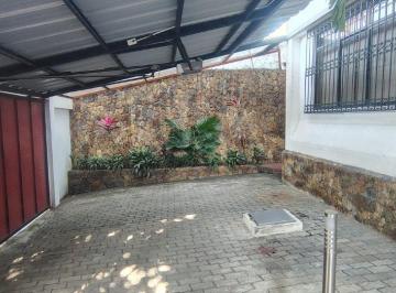 Casa en Alquiler de 4 habitaciones Santa Cecilia · Santa Cecilia Zona Cerrada