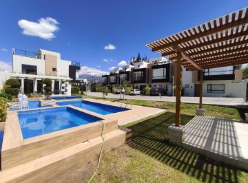 CONJUNTO · Venta de Casa Sector Calderon
