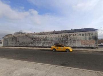 Bodega-Galpón , Manta · Alquiler de Galpon Esquinero en Zona Industrial