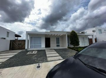 Casa de 3 habitaciones, Punta Blanca · Se Vende Casa en Punta Blanca / Blue Villas