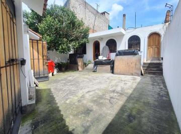 Casa de 4 habitaciones, Quito · Casa en Terreno de 300 m con Planos