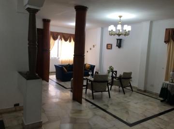 Casa en Venta de 7 habitaciones Kennedy · Kennedy Norte, Hermosa y Grande Casa