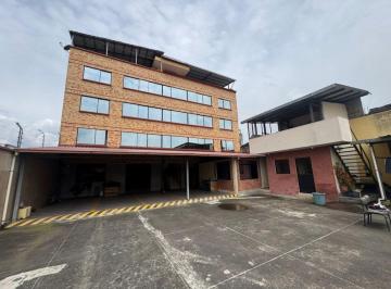 Casa de 12 habitaciones, Quito · Casa Comercial en Venta Sur de Quito 856 m²