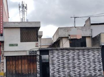 Casa de 9 habitaciones, Quito · Venta Casa Rentera Chimbacalle