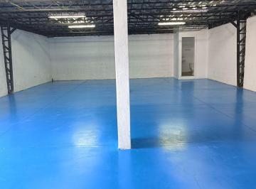 Bodega-Galpón , Quito · Alquiler de Bodega Pequeña 140 m Sector Cristiania, Norte de Quito