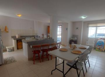 Casa · 95m² · 3 Habitaciones · 1 Estacionamiento · Se Vende Villa de Una Planta en Villa Marina, Ballenita