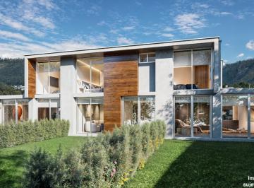 Casa · 139m² · 3 Habitaciones · 2 Estacionamientos · Casa con Súper Vista en San Juan de Cumbayá – Entrega en Octubre 2026 Pr
