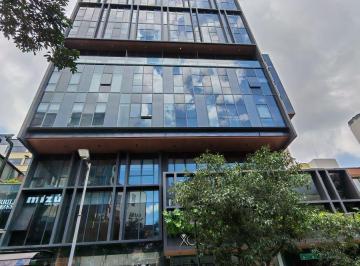 Departamento de 2 habitaciones, Quito · Vendo Hermoso Departamento Amoblado de 83 m² en La República del Salvador, Sector La Carolina.